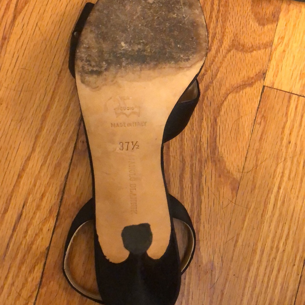 Manolo Blahnik black stilettos, size 37.5 - Picture 3 of 5